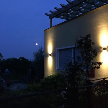 Abelia Bed and breakfast 3*