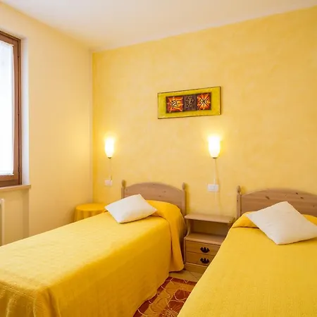 Abelia Bed and breakfast 3*