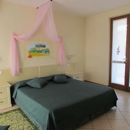 Bed and breakfast Abelia Colà