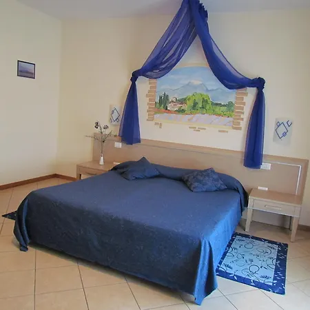 Bed and breakfast Abelia 3*