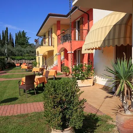 Bed and breakfast Abelia 3*